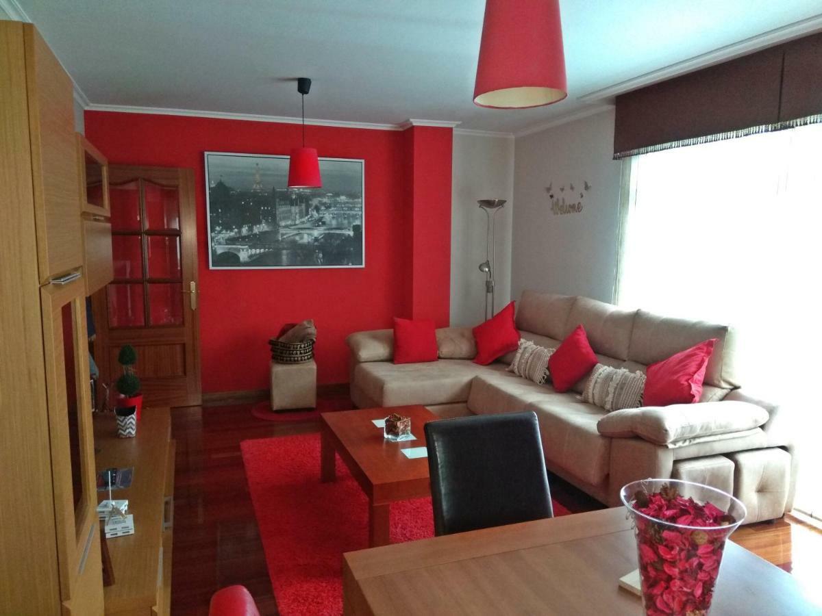 Apartamento Plaza Perillana Ponteareas Eksteriør bilde